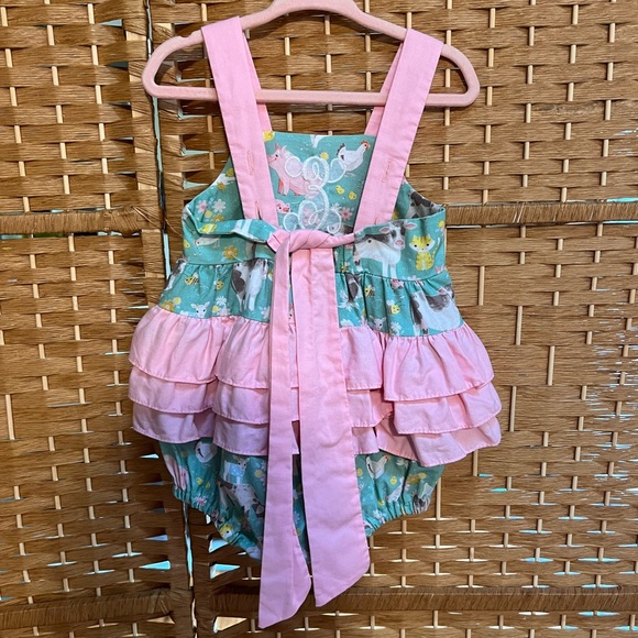 18M Ricrac and Ruffles bubble romper - Picture 2 of 2